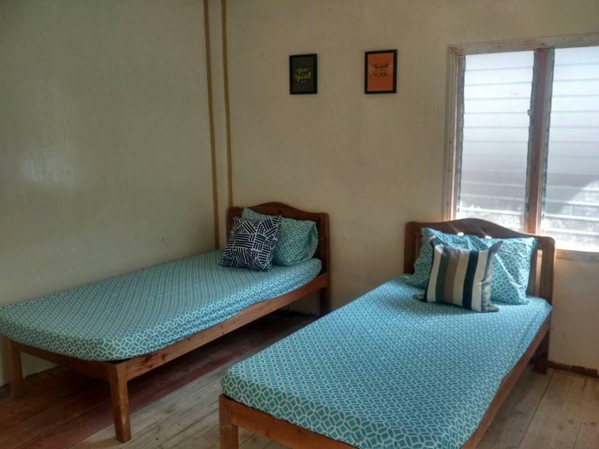 Nelmann'S Nipa Huts Hotel San Vicente  Bagian luar foto