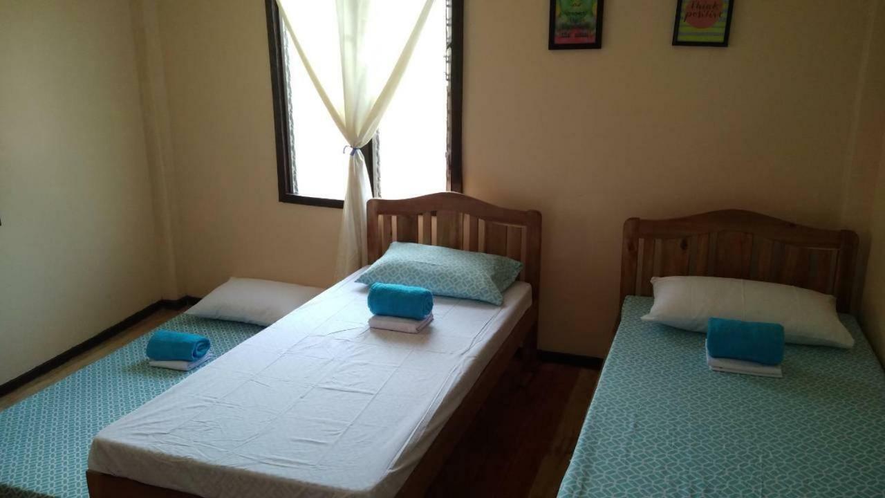 Nelmann'S Nipa Huts Hotel San Vicente  Bagian luar foto