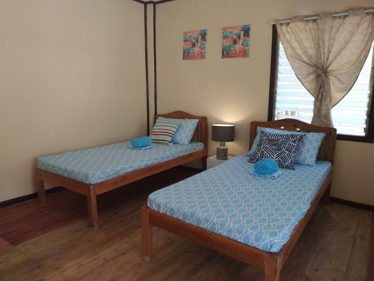 Nelmann'S Nipa Huts Hotel San Vicente  Bagian luar foto