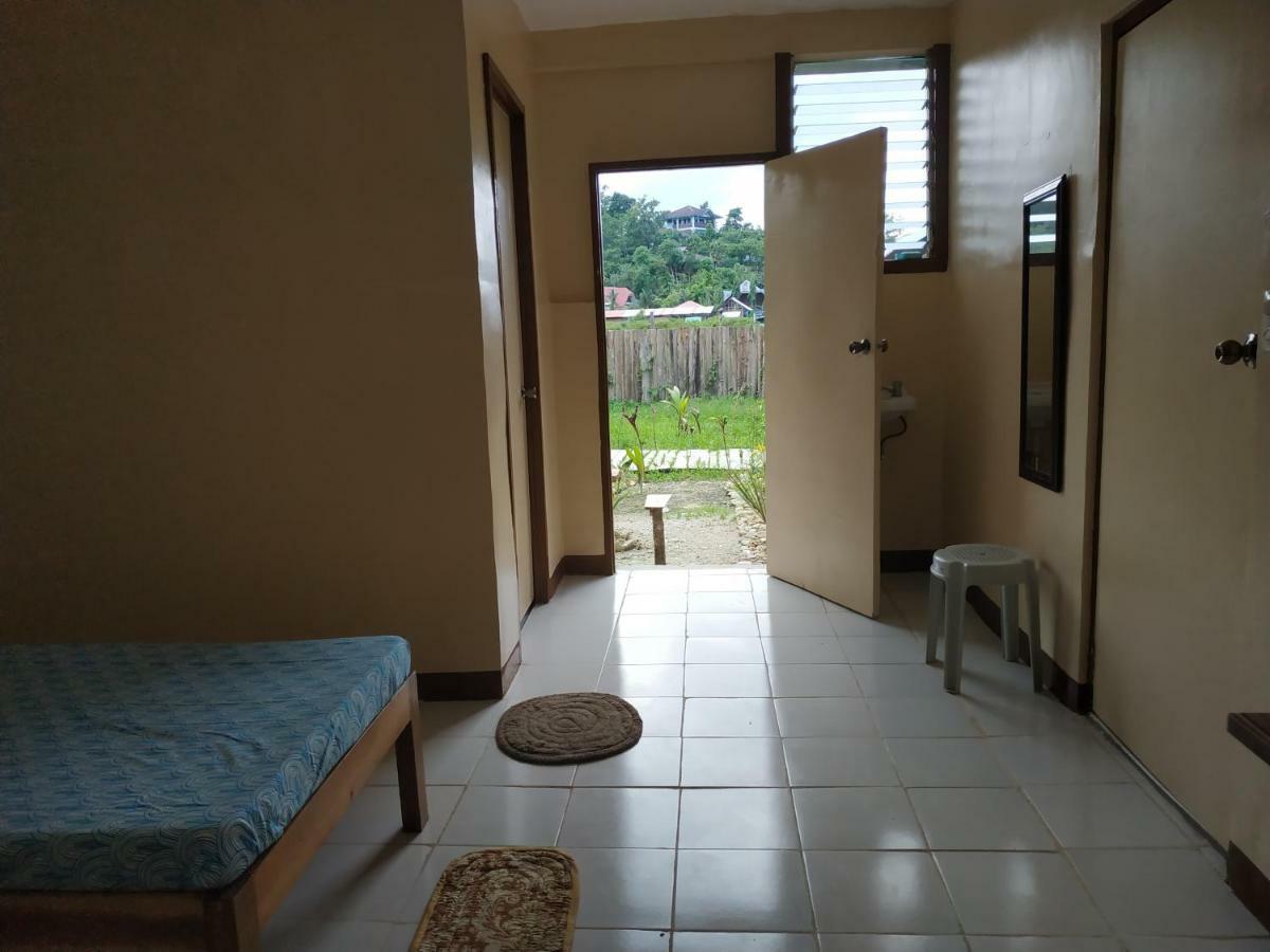 Nelmann'S Nipa Huts Hotel San Vicente  Bagian luar foto